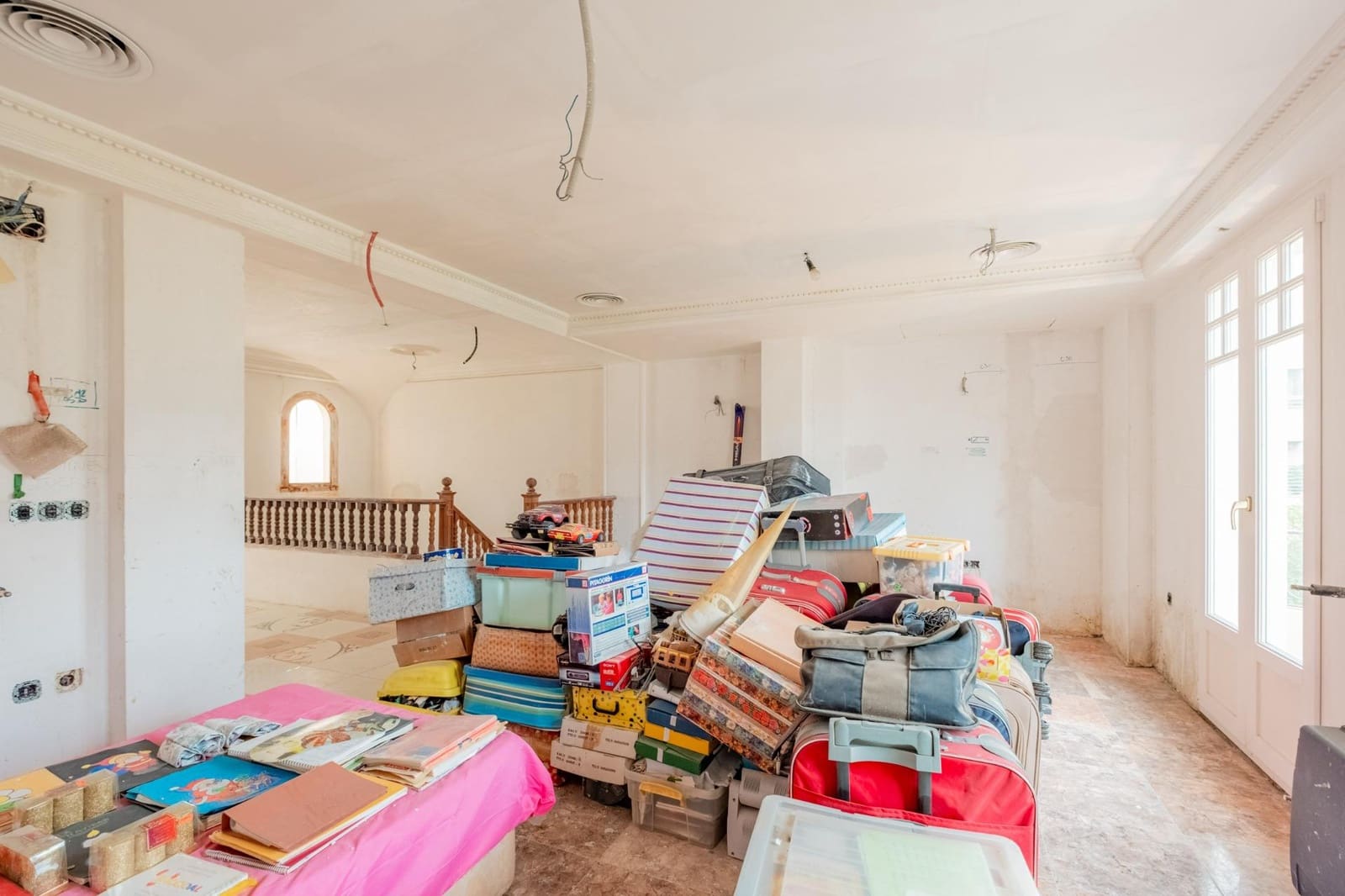 7 bedroom Hotel for sale in Orihuela - € 600,000 (Ref: 9729325)