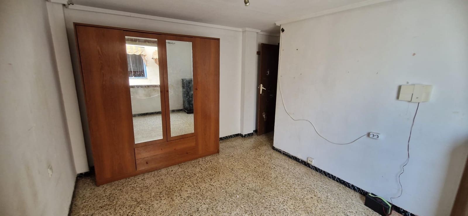 3 soverom Leilighet til salgs i Elche / Elx - € 75 000 (Ref: 9744133)
