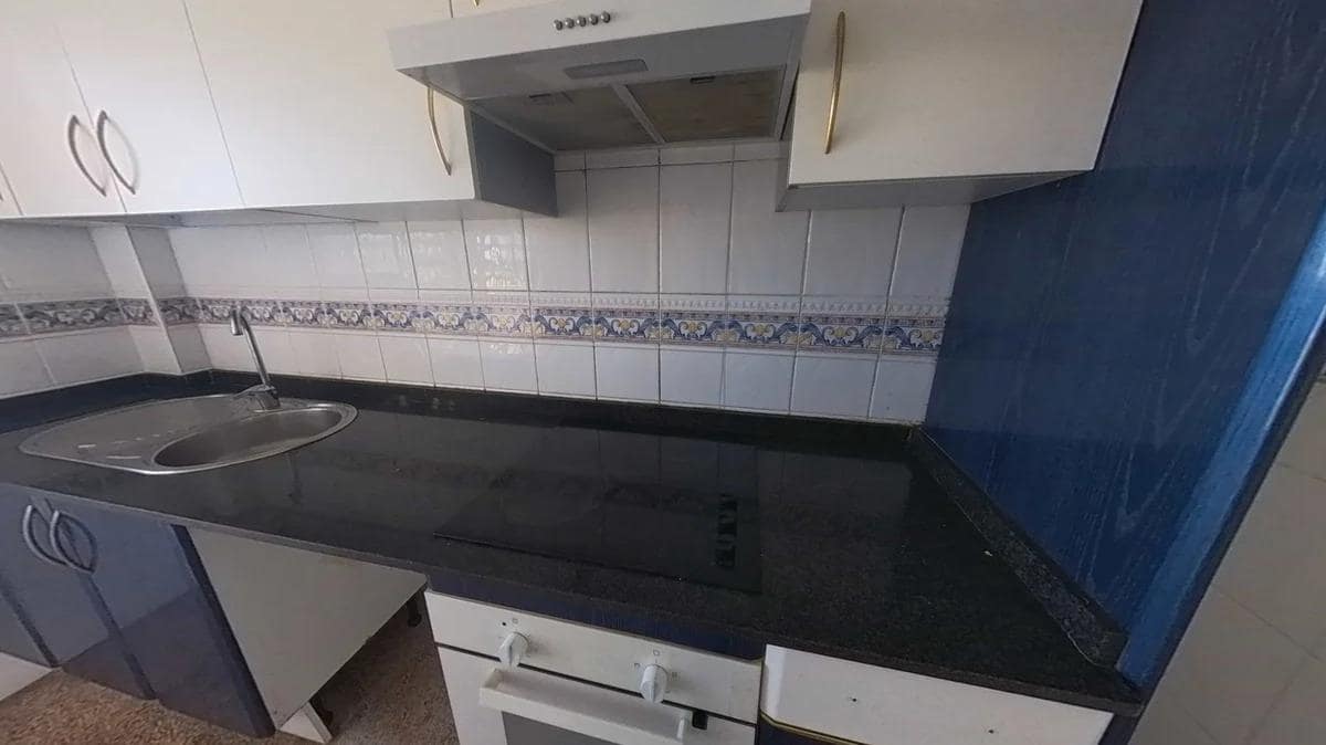 4 chambre Appartement à vendre à Alicante ville - 237 600 € (Ref: 9744134)