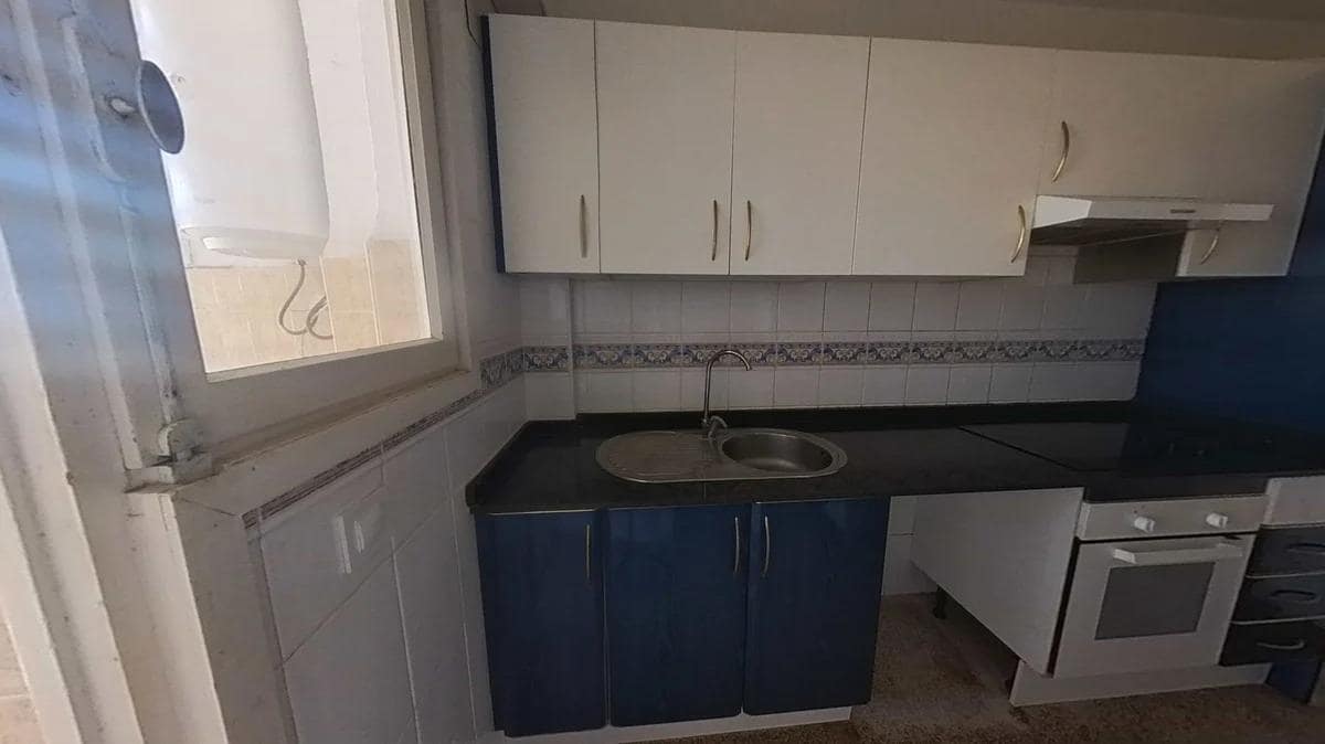 4 chambre Appartement à vendre à Alicante ville - 237 600 € (Ref: 9744134)