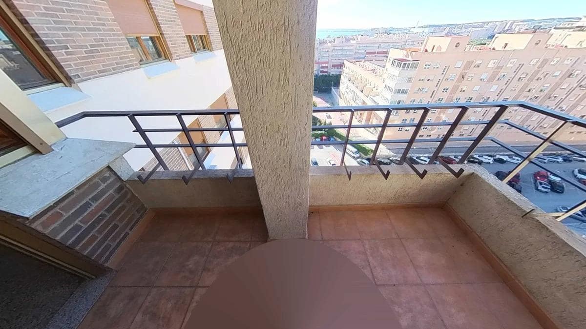 4 chambre Appartement à vendre à Alicante ville - 237 600 € (Ref: 9744134)
