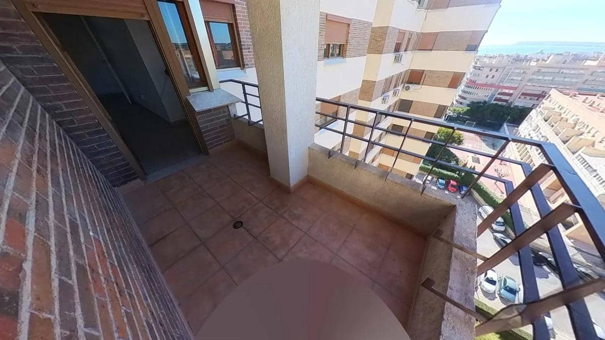 4 chambre Appartement à vendre à Alicante ville - 237 600 € (Ref: 9744134)
