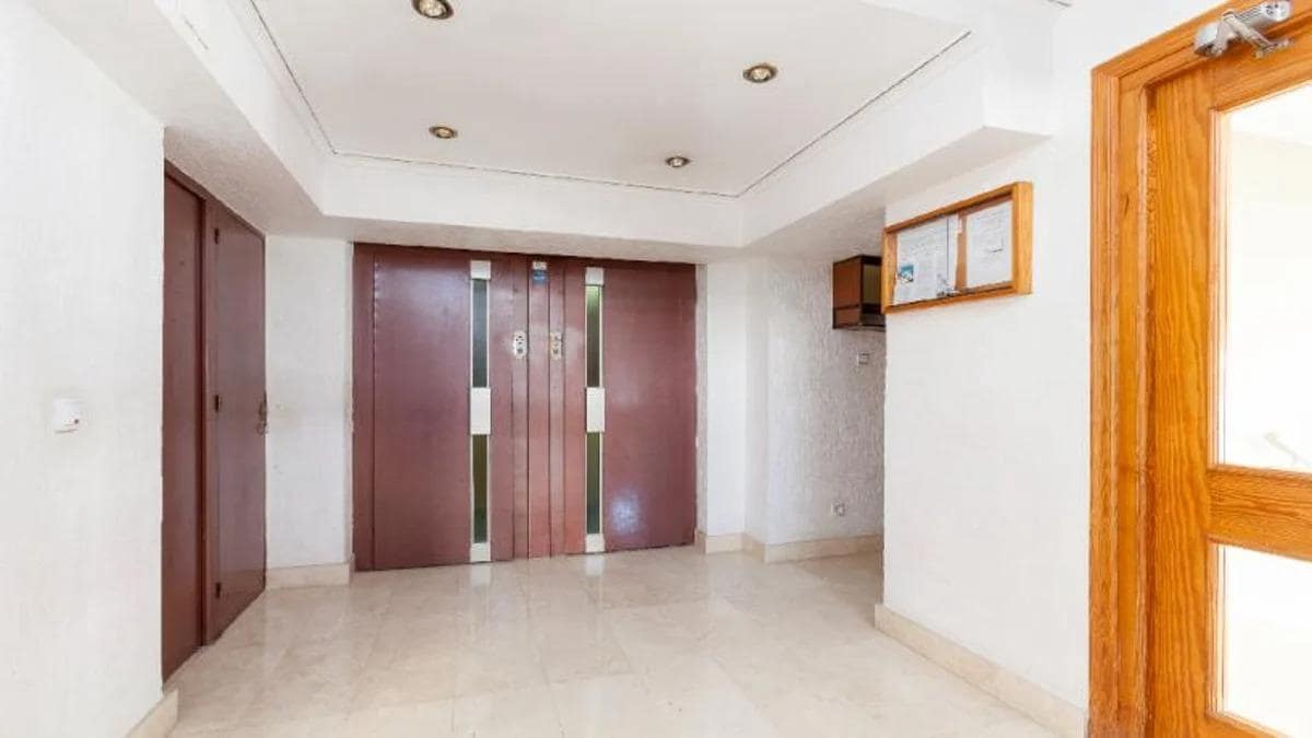 4 chambre Appartement à vendre à Alicante ville - 237 600 € (Ref: 9744134)