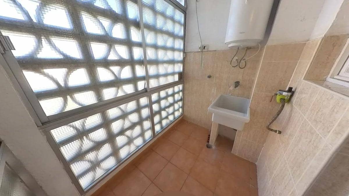 4 chambre Appartement à vendre à Alicante ville - 237 600 € (Ref: 9744134)
