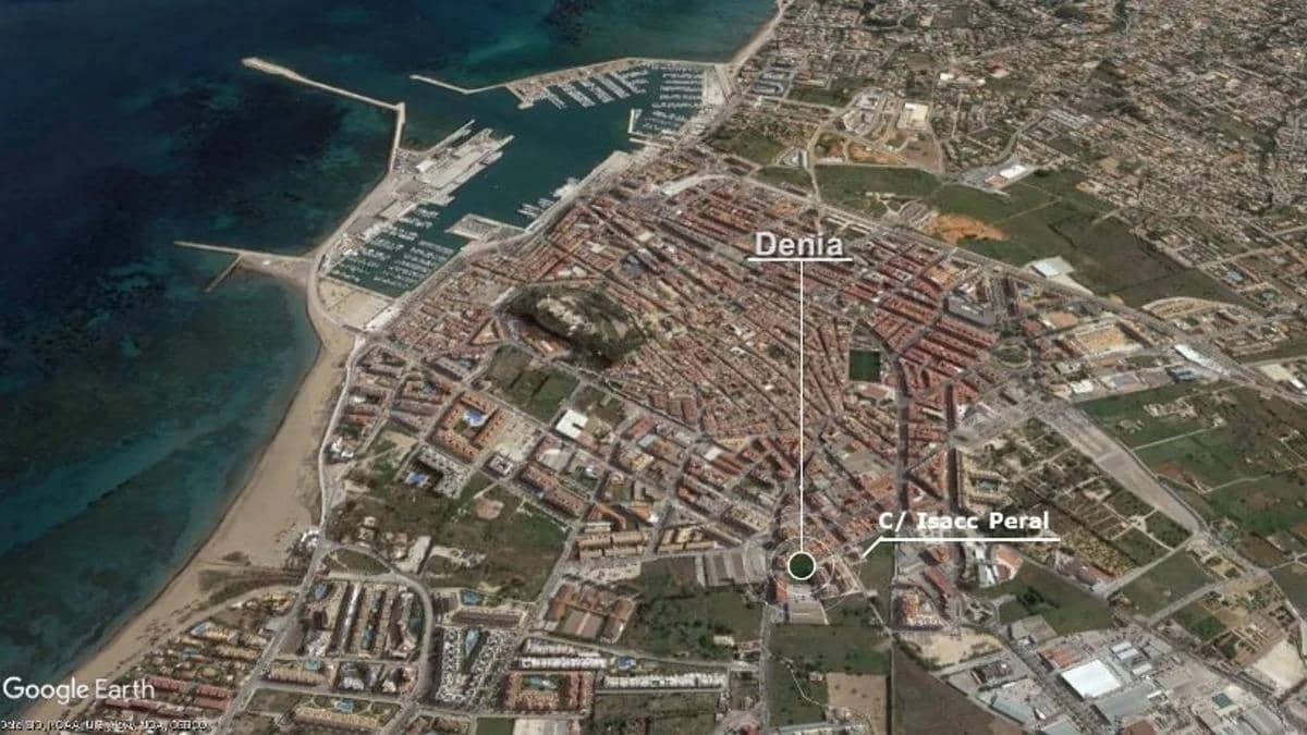 Building Plot for sale in Denia - € 428,000 (Ref: 9744137)