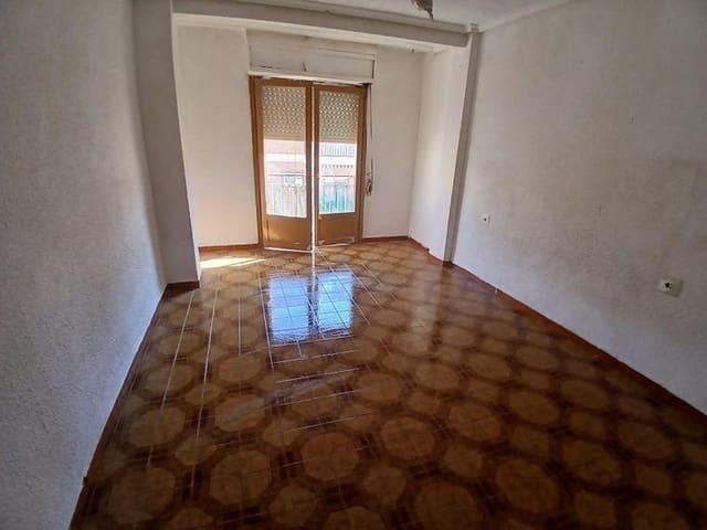 3 sovrum Lägenhet till salu i Elche / Elx - 75 500 € (Ref: 9744138)
