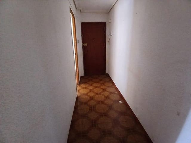 3 sovrum Lägenhet till salu i Elche / Elx - 75 500 € (Ref: 9744138)