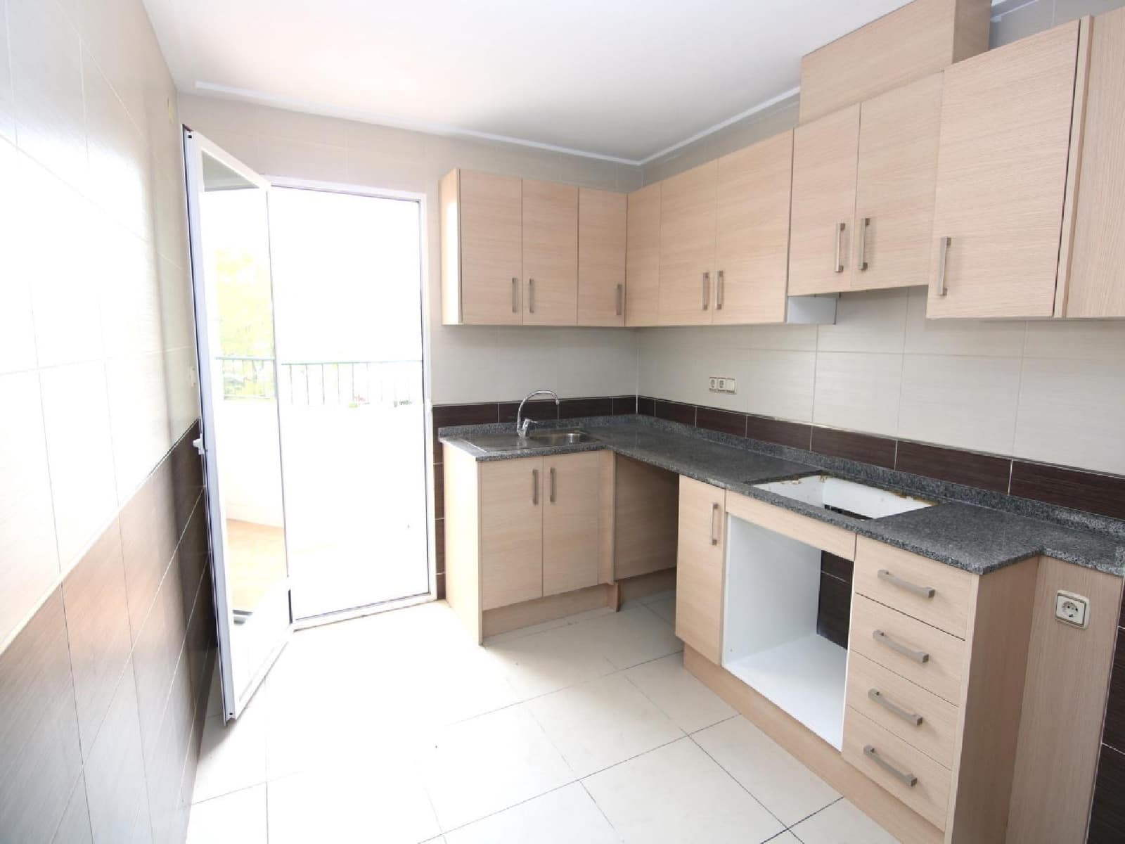 3 Zimmer Wohnung zu verkaufen in Aspe - 128.500 € (Ref: 9744140)