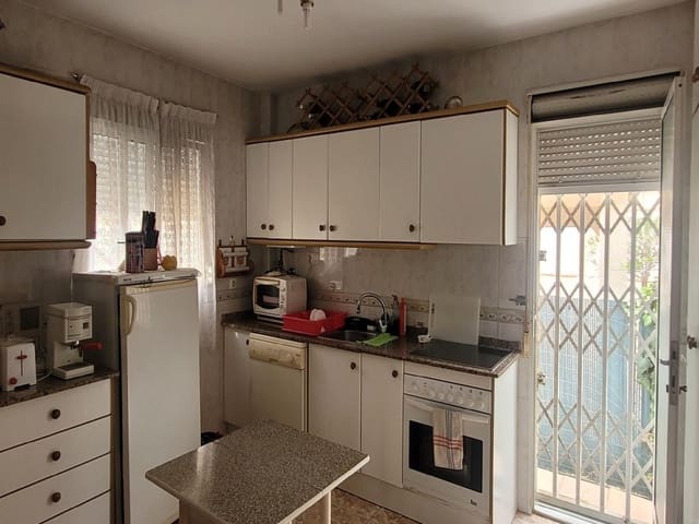 3 soveværelse Villa til salg i El Chaparral - La Siesta - La Torreta, Torrevieja med swimmingpool - € 265.000 (Ref: 9744141)