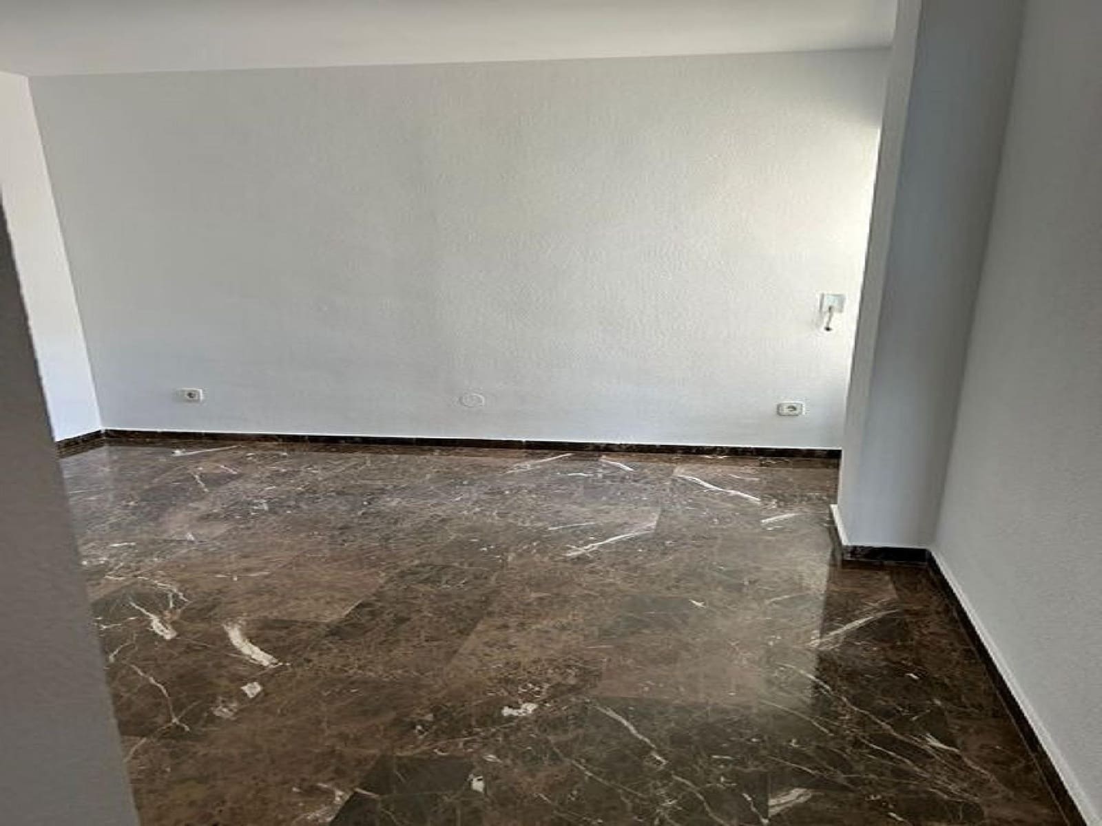 5 slaapkamer Appartement te koop in Malaga stad met zwembad - € 1.300.000 (Ref: 9765127)