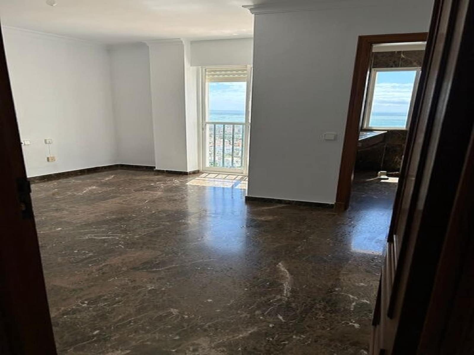 5 slaapkamer Appartement te koop in Malaga stad met zwembad - € 1.300.000 (Ref: 9765127)