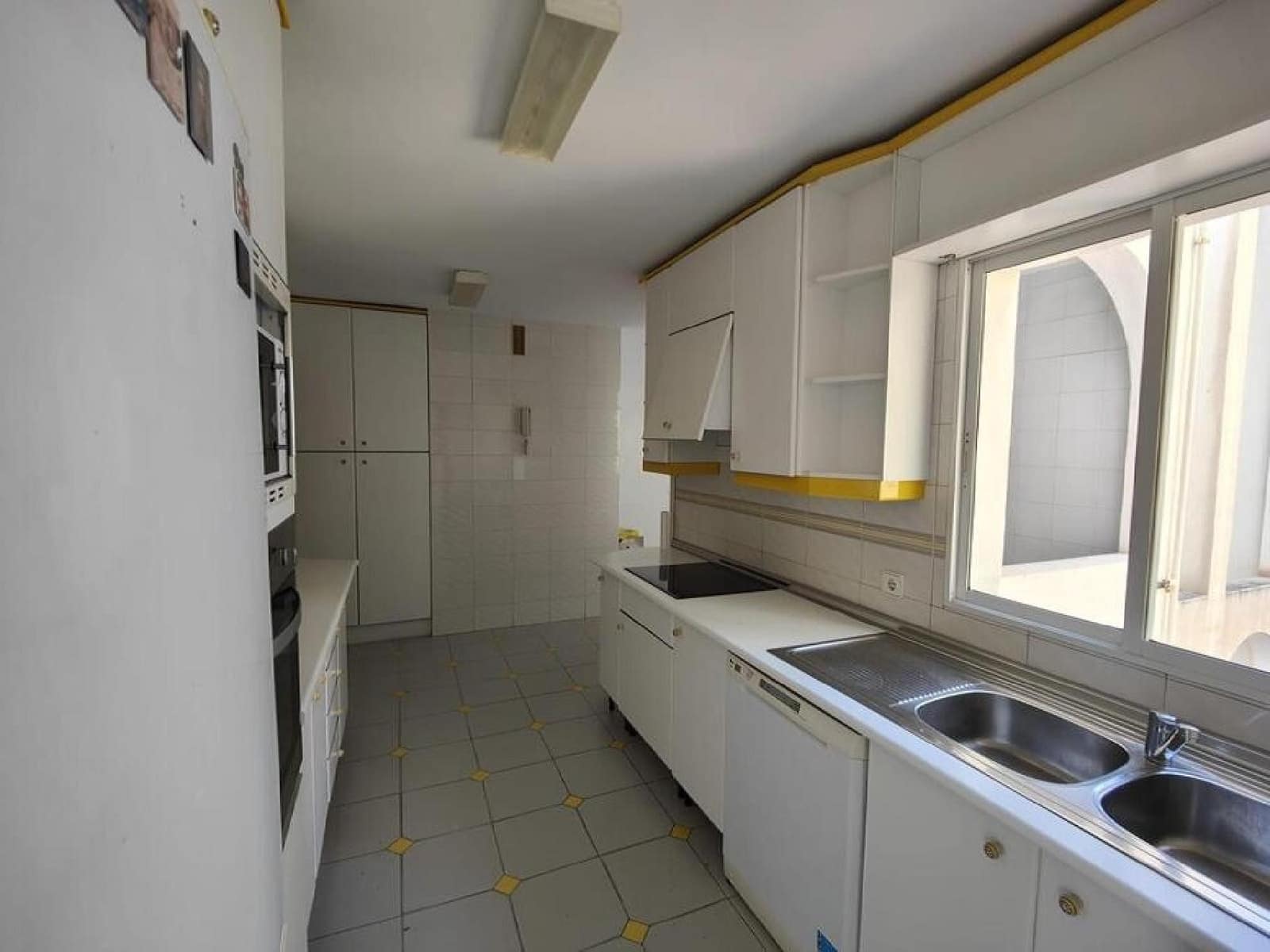 5 slaapkamer Appartement te koop in Malaga stad met zwembad - € 1.300.000 (Ref: 9765127)