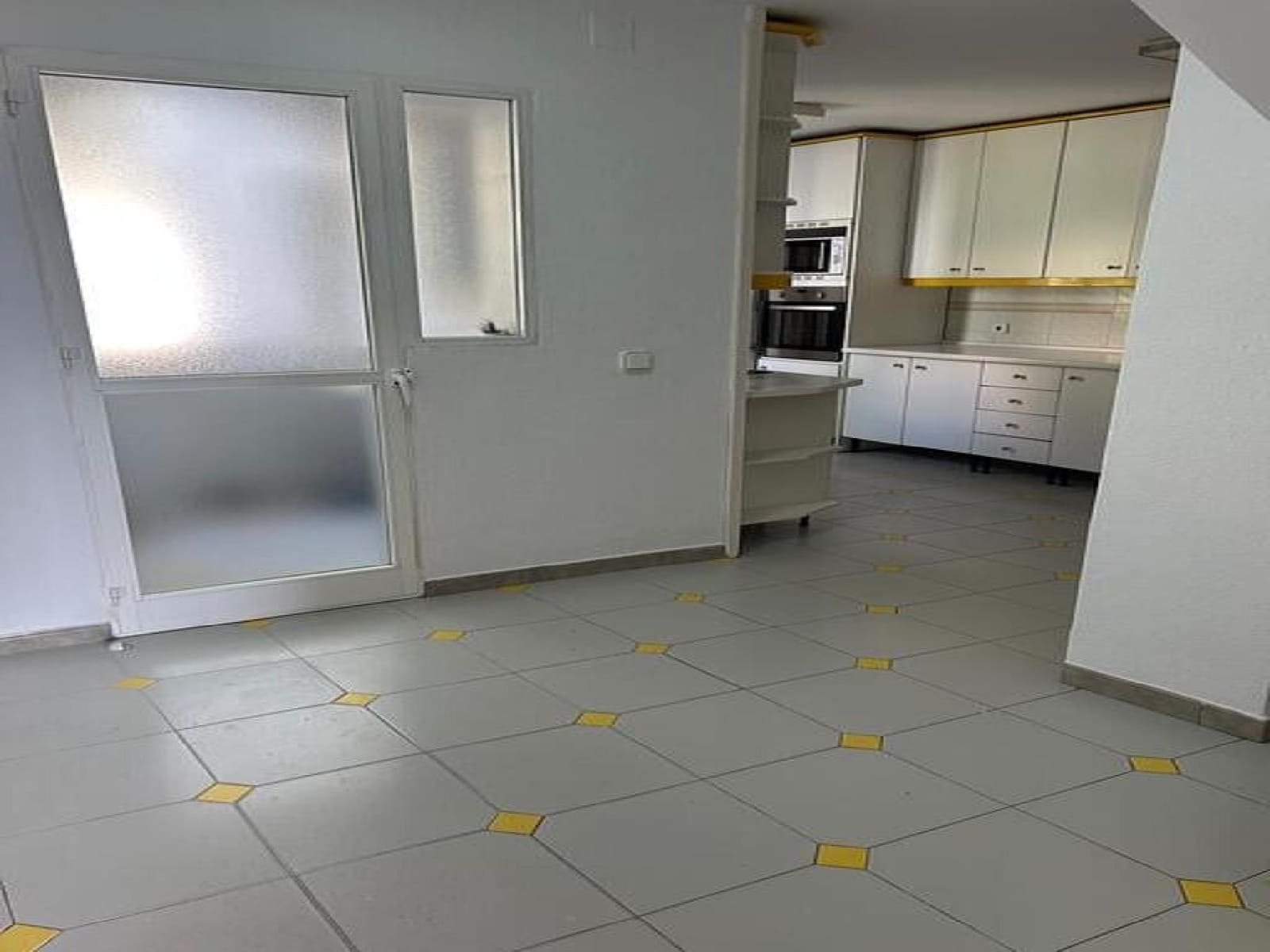 5 slaapkamer Appartement te koop in Malaga stad met zwembad - € 1.300.000 (Ref: 9765127)