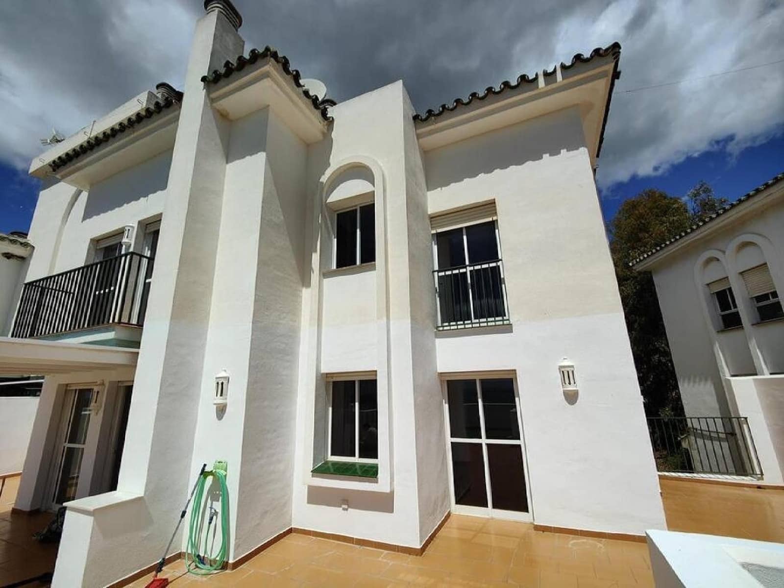 5 slaapkamer Appartement te koop in Malaga stad met zwembad - € 1.300.000 (Ref: 9765127)