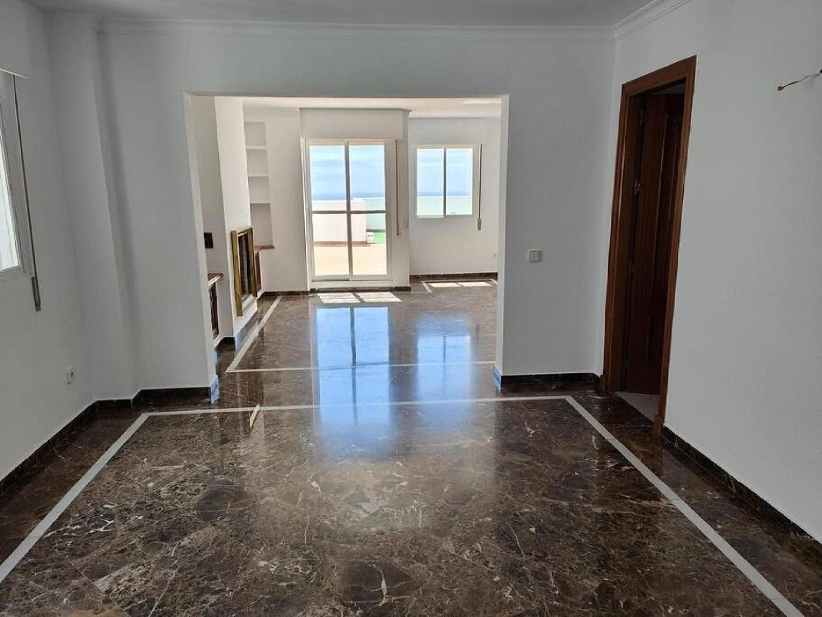 5 slaapkamer Appartement te koop in Malaga stad met zwembad - € 1.300.000 (Ref: 9765127)
