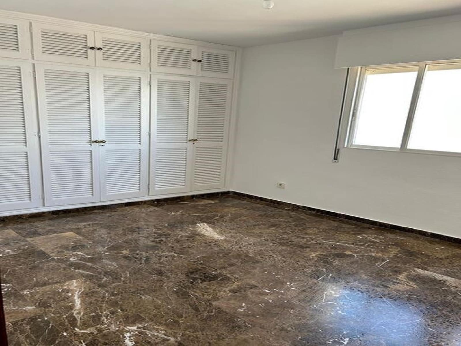 5 slaapkamer Appartement te koop in Malaga stad met zwembad - € 1.300.000 (Ref: 9765127)