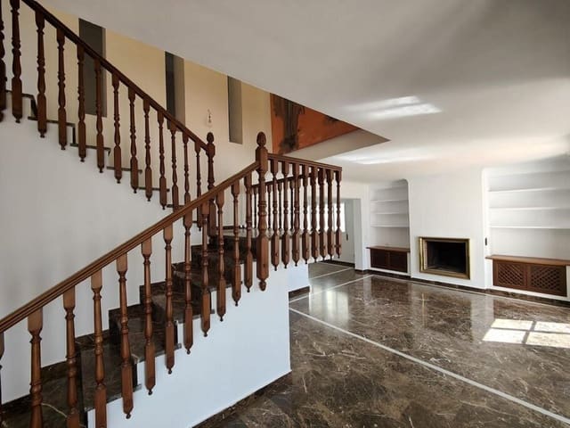 5 slaapkamer Appartement te koop in Cerrado de Calderon, Málaga stad met zwembad - € 1.300.000 (Ref: 9765127)