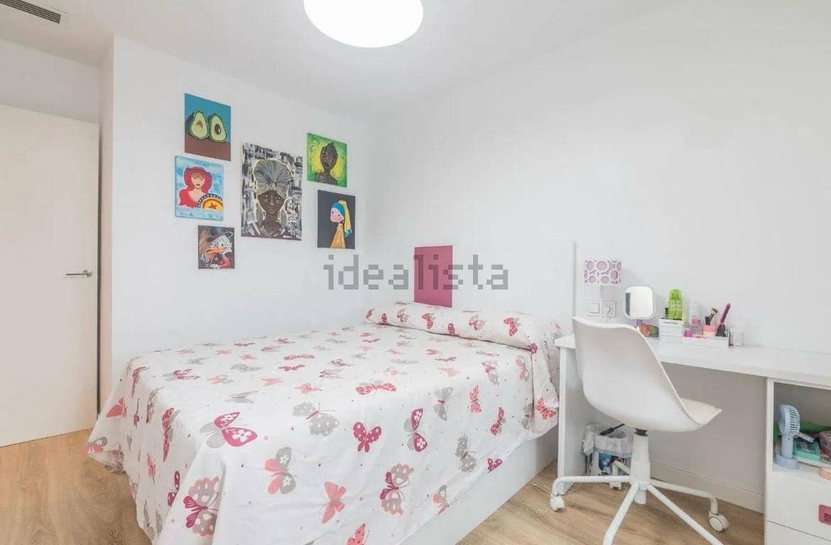 3 bedroom Penthouse for sale in Elche / Elx with garage - € 399,000 (Ref: 9788387)