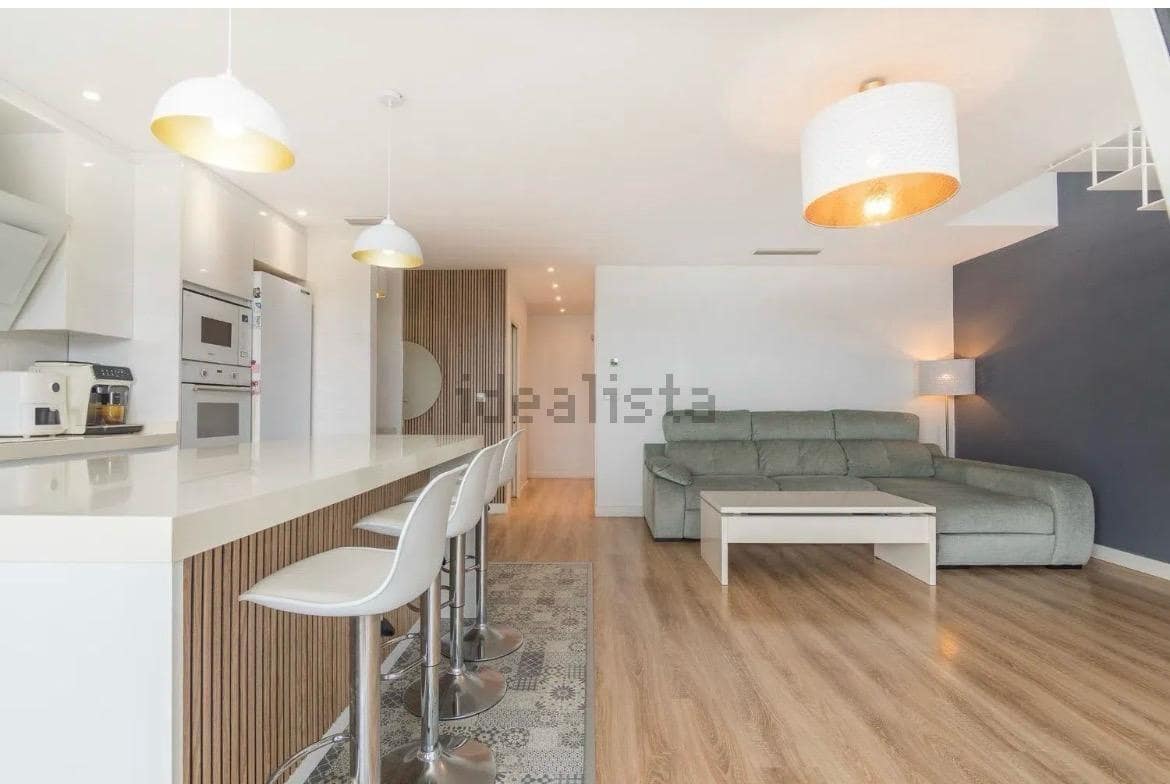 3 bedroom Penthouse for sale in Elche / Elx with garage - € 399,000 (Ref: 9788387)