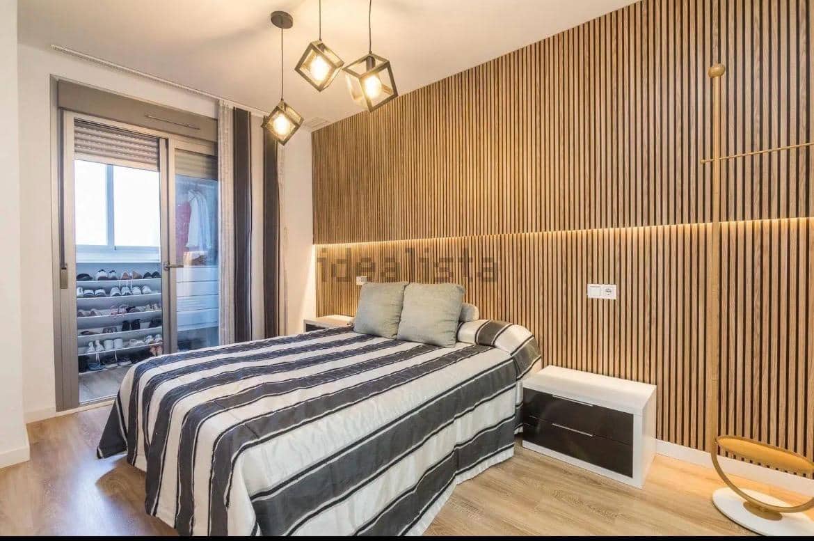 3 bedroom Penthouse for sale in Elche / Elx with garage - € 399,000 (Ref: 9788387)