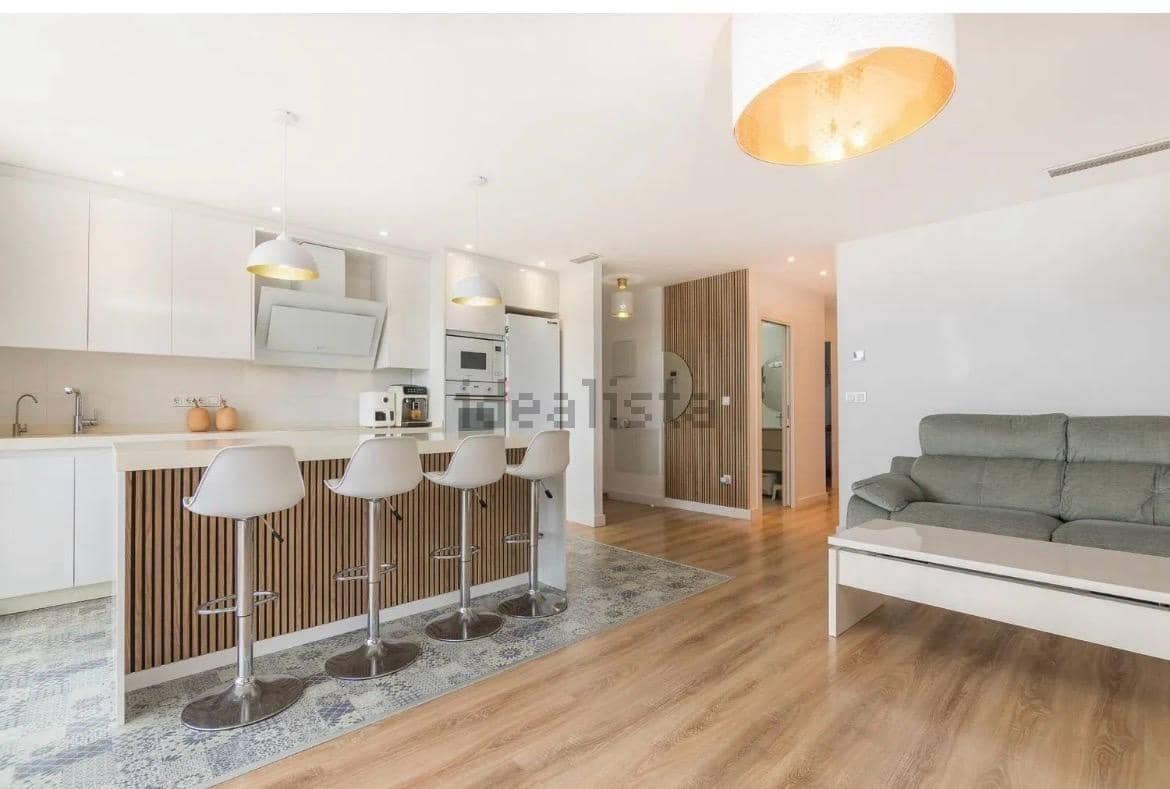 3 bedroom Penthouse for sale in Elche / Elx with garage - € 399,000 (Ref: 9788387)