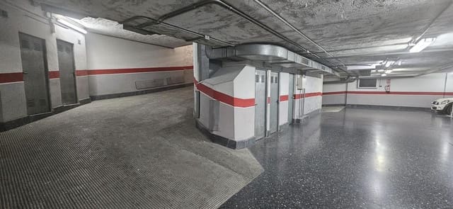 Garage à vendre à Alicante ville - 50 000 € (Ref: 9794606)