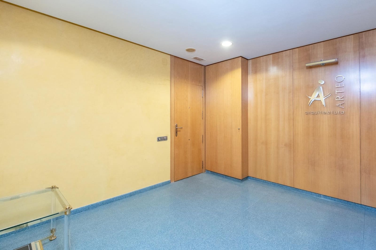 Office for sale in San Vicente / Sant Vicent del Raspeig - € 300,000 (Ref: 9831344)