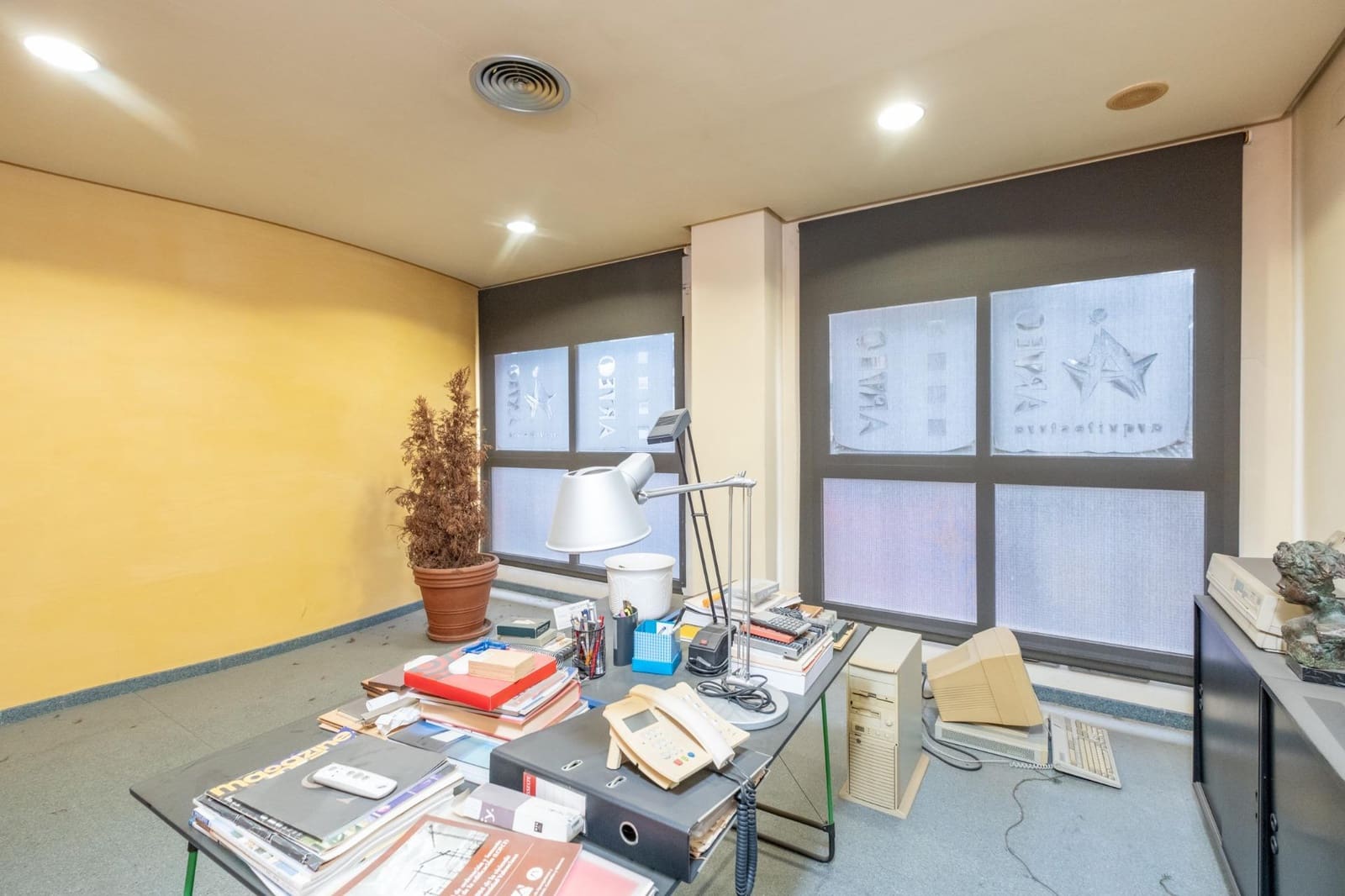 Office for sale in San Vicente / Sant Vicent del Raspeig - € 300,000 (Ref: 9831344)