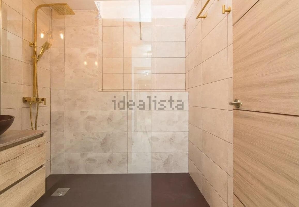 Piso de 2 habitaciones en Elche / Elx en venta - 190.000 € (Ref: 9833644)