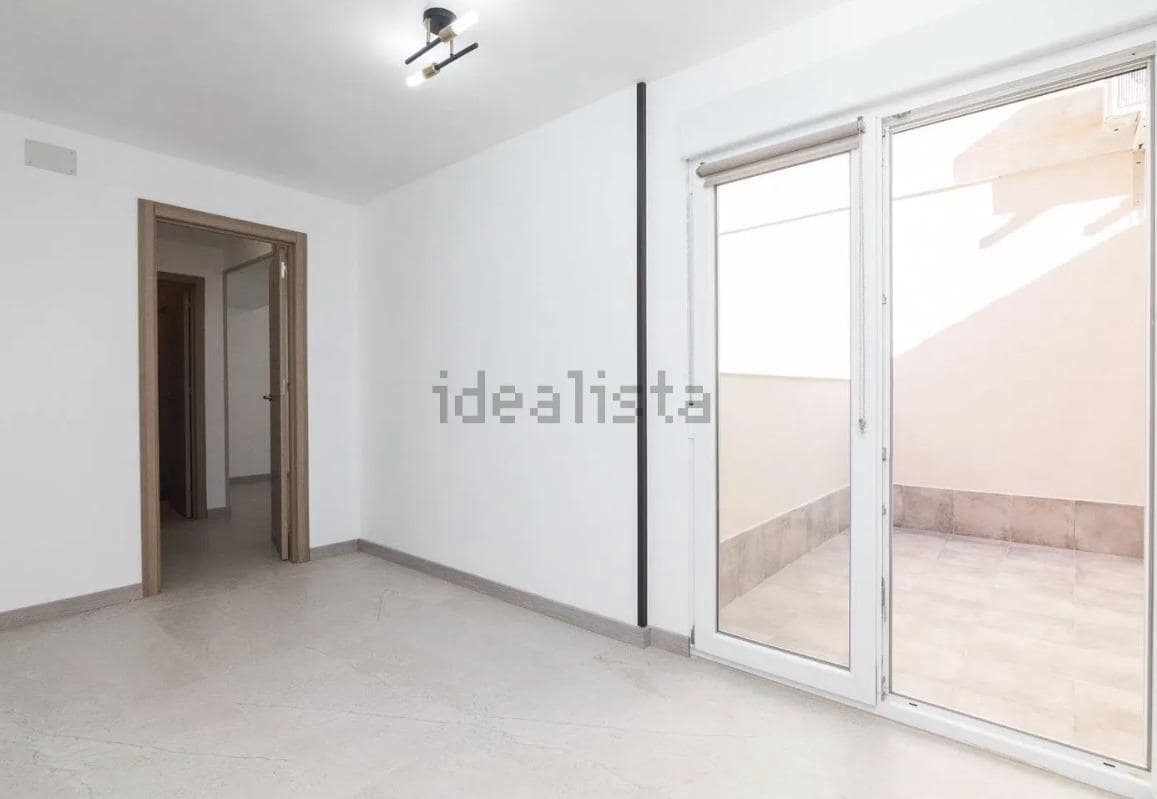 Piso de 2 habitaciones en Elche / Elx en venta - 190.000 € (Ref: 9833644)