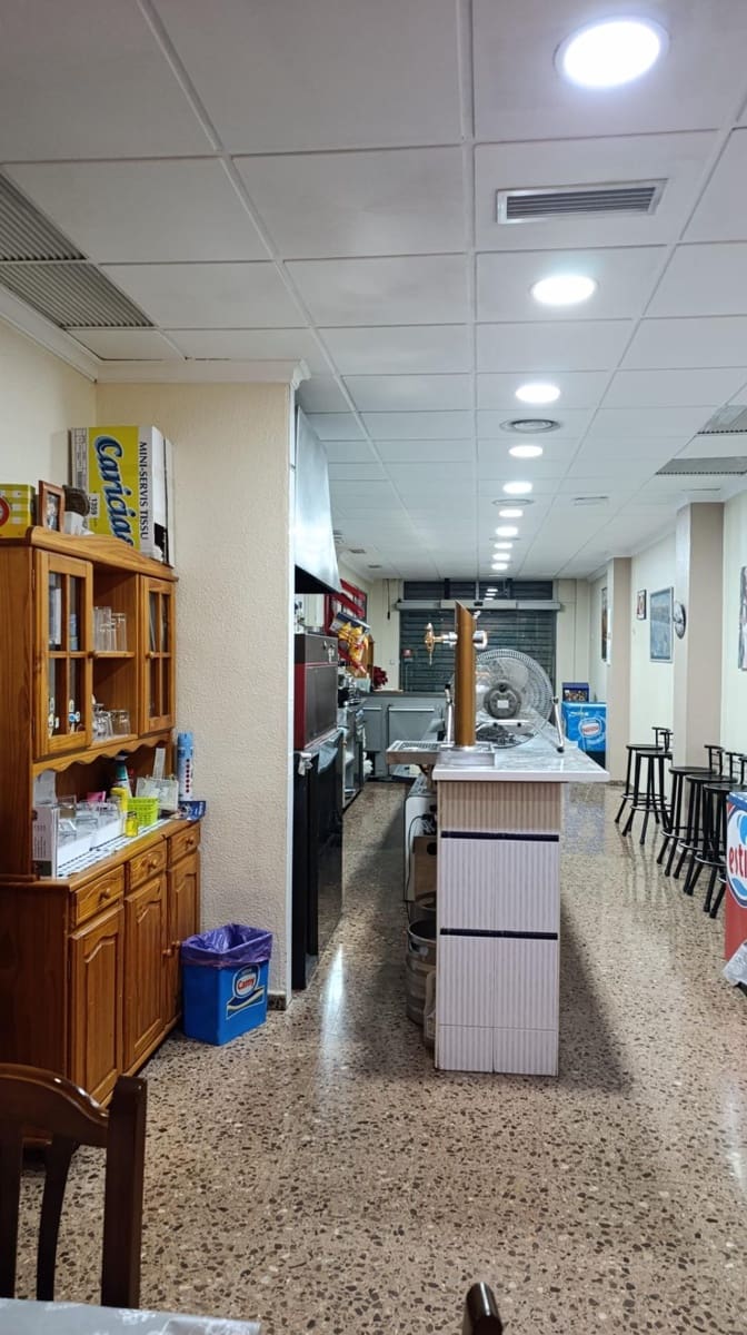 Biznes na sprzedaż w Elche / Elx - 350 000 € (Ref: 9833645)