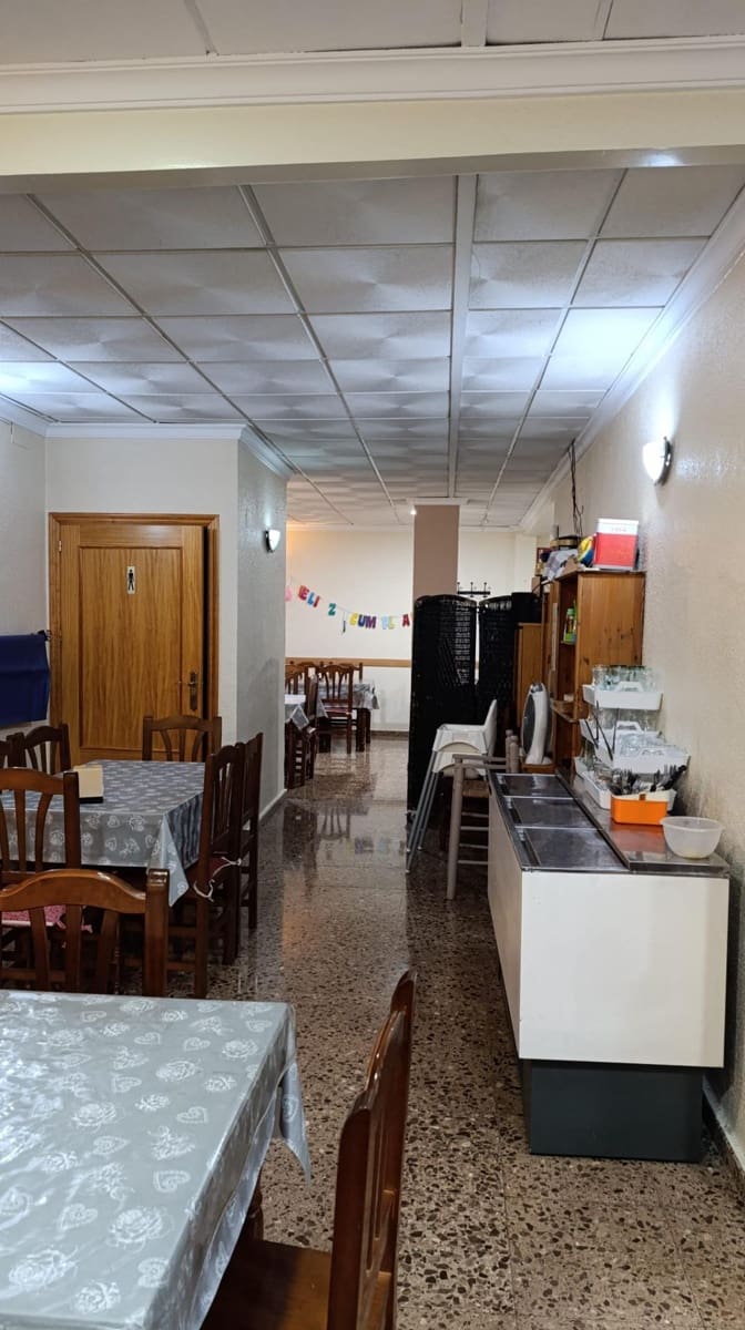 Biznes na sprzedaż w Elche / Elx - 350 000 € (Ref: 9833645)