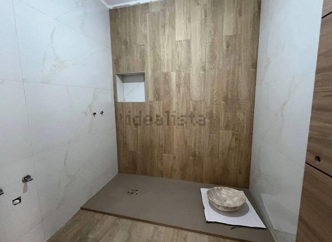 Apartamento de 2 habitaciones en Elche / Elx en venta - 190.000 € (Ref: 9836223)