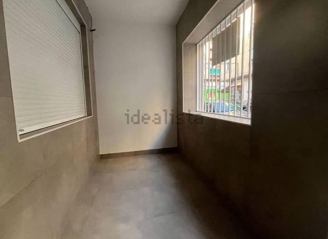 Apartamento de 2 habitaciones en El Pla de Sant Josep - L'Asil, Elche / Elx en venta - 190.000 € (Ref: 9836223)