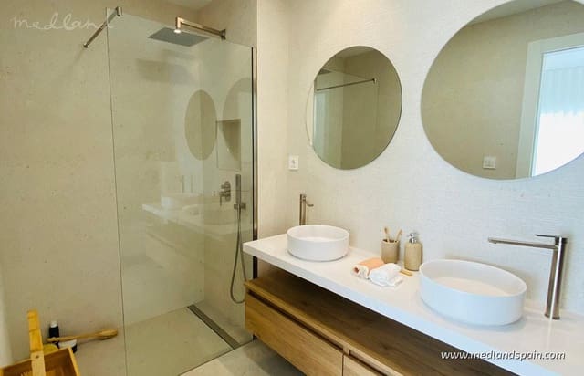 3 quarto Apartamento para venda em Pilar de la Horadada com piscina garagem - 339 900 € (Ref: 10046266)