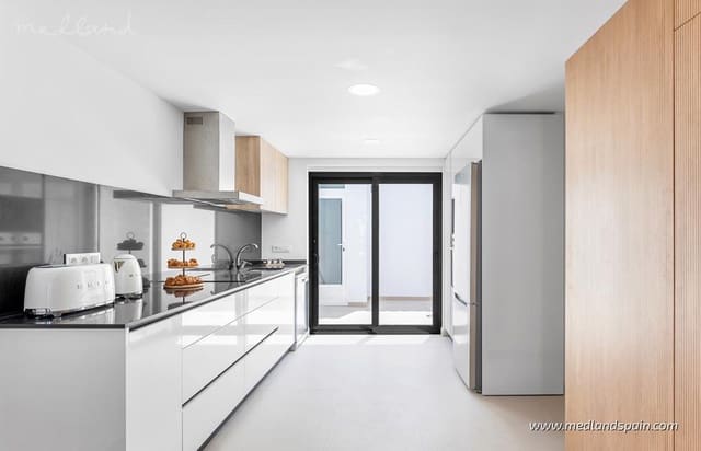 4 soverom Hus til salgs i Rafal med svømmebasseng garasje - € 269 000 (Ref: 10046273)