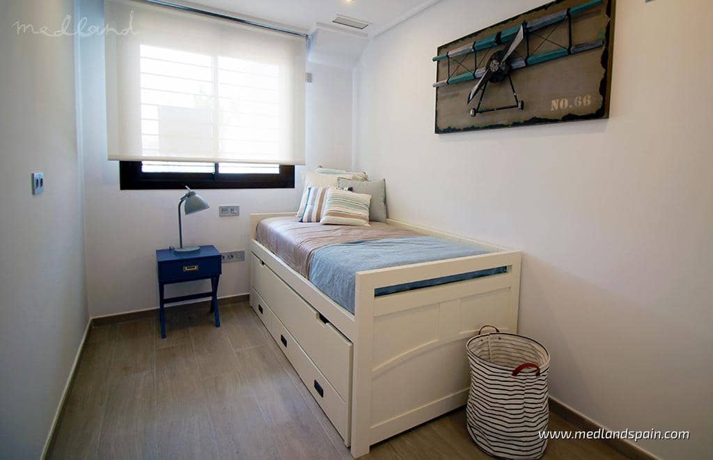 3 sypialnia Apartament na sprzedaż w Torre de la Horadada z basenem garażem - 355 000 € (Ref: 10046288)