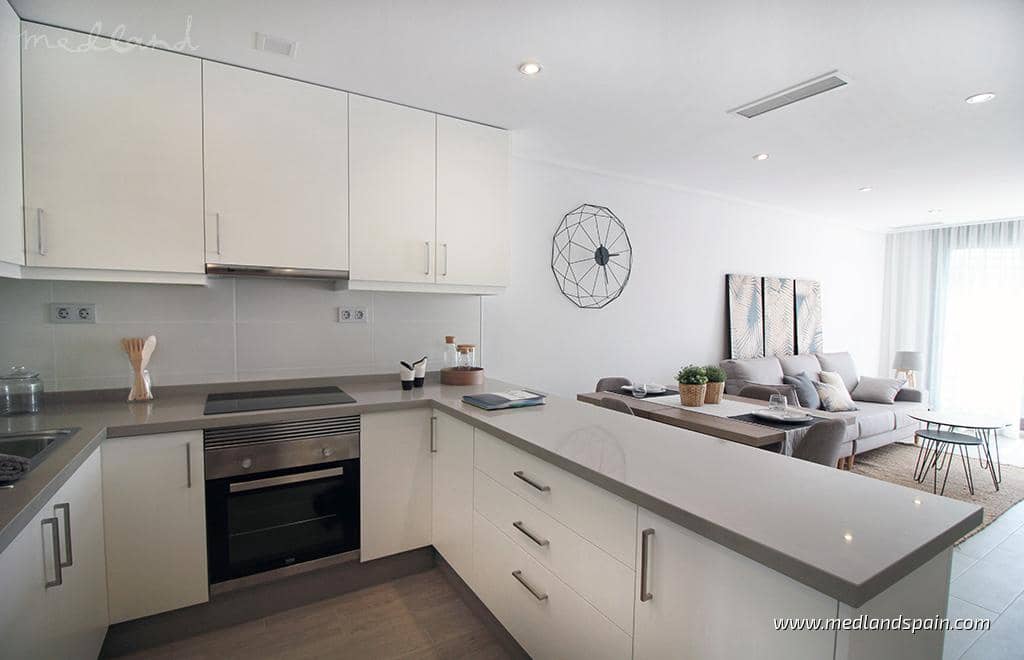 3 sypialnia Apartament na sprzedaż w Torre de la Horadada z basenem garażem - 355 000 € (Ref: 10046288)