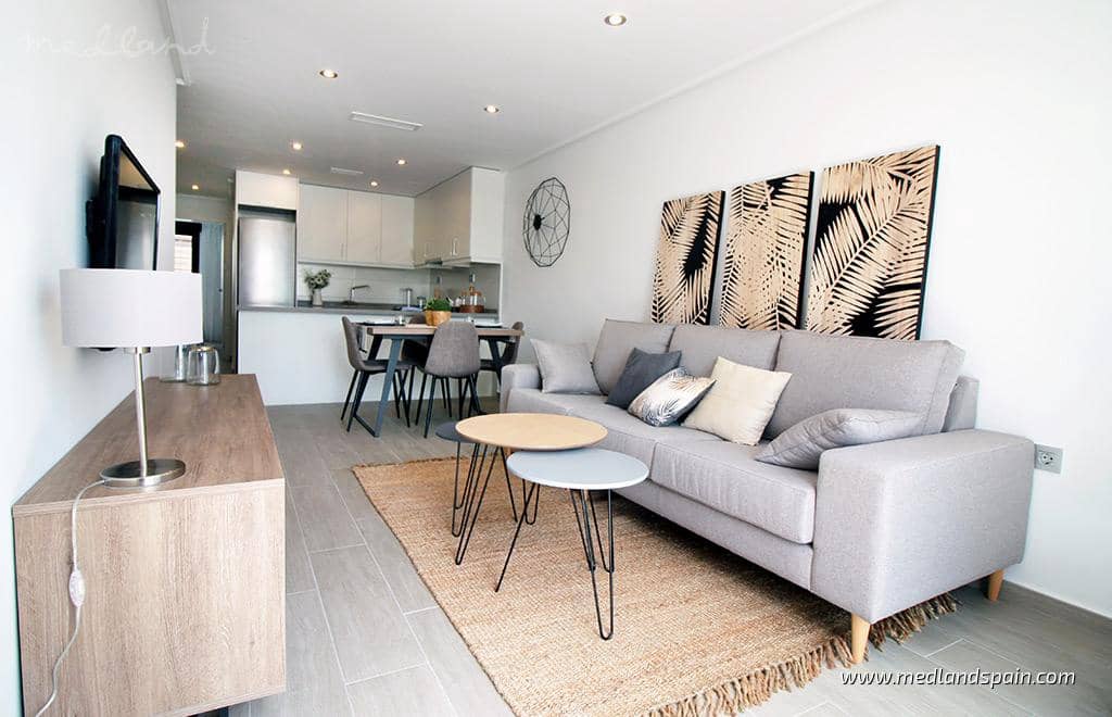 Apartamento de 3 habitaciones en Torre de la Horadada en venta con piscina garaje - 345.000 € (Ref: 10046289)