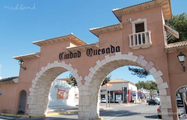 3 quarto Moradia para venda em Doña Pepa, Rojales com piscina garagem - 927 896 € (Ref: 10046295)