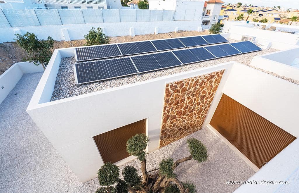 4 chambre Villa/Maison à vendre à Ciudad Quesada avec piscine garage - 1 590 000 € (Ref: 10046296)