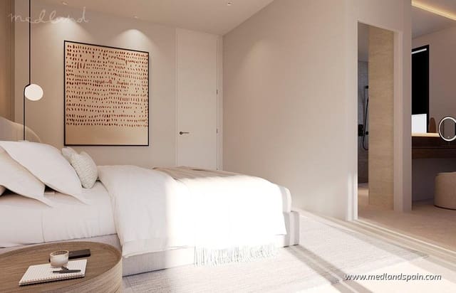 Chalet de 4 habitaciones en Finestrat en venta con piscina garaje - 890.000 € (Ref: 10046300)