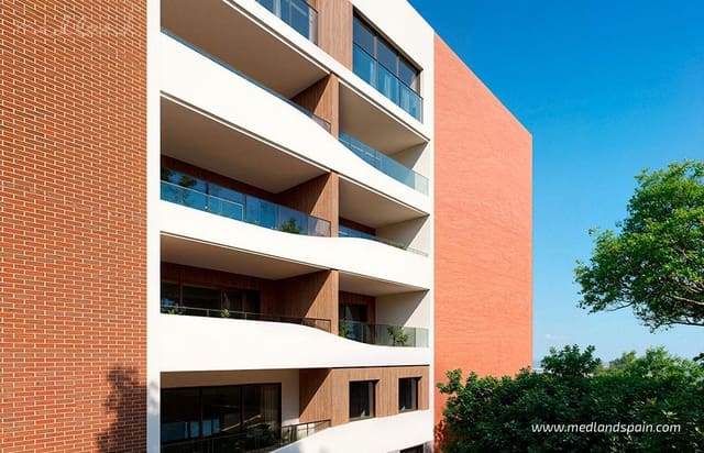 3 chambre Appartement à vendre à Guardamar del Segura avec piscine - 850 000 € (Ref: 10046303)