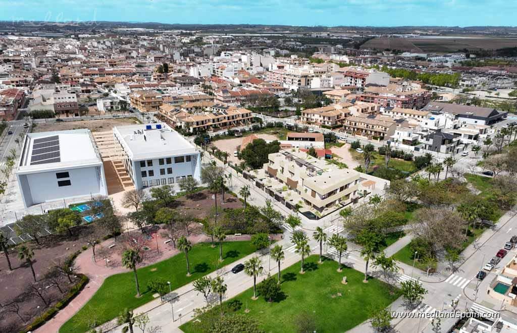 3 sovrum Lägenhet till salu i Pilar de la Horadada med pool garage - 459 000 € (Ref: 10046310)