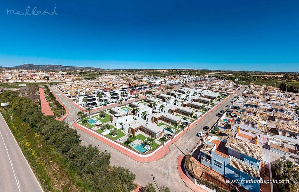 3 bedroom Villa for sale in Sucina with pool garage - € 595,000 (Ref: 10046312)