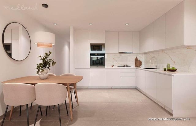 3 Zimmer Apartment zu verkaufen in Torrevieja mit Pool - 469.000 € (Ref: 10046321)