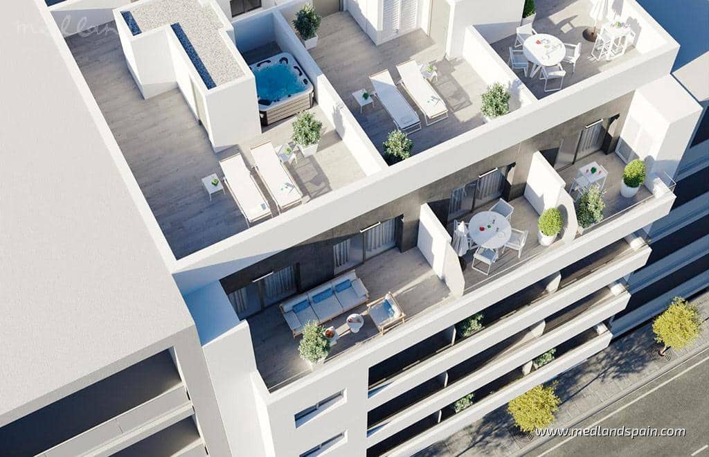 3 Zimmer Apartment zu verkaufen in Torrevieja mit Pool - 469.000 € (Ref: 10046321)