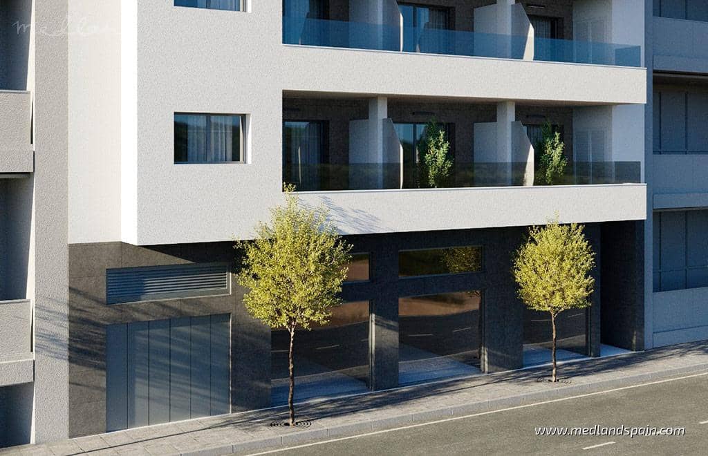 3 Zimmer Apartment zu verkaufen in Torrevieja mit Pool - 469.000 € (Ref: 10046321)