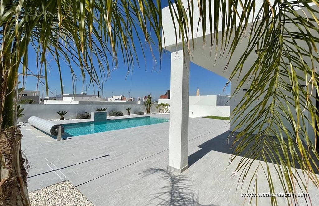 3 quarto Moradia para venda em Rafal com piscina garagem - 415 000 € (Ref: 10048664)