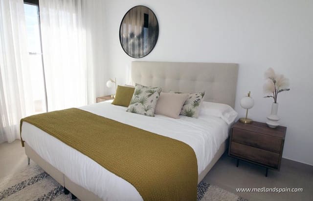 4 quarto Casa em Banda para venda em Pilar de la Horadada com piscina garagem - 384 900 € (Ref: 10062484)